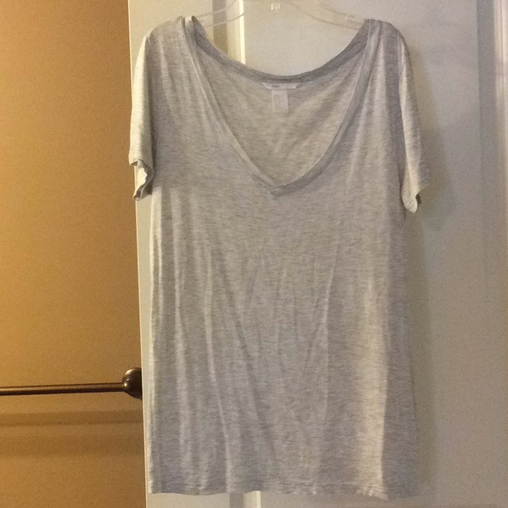 V-neck T-shirt by H&M